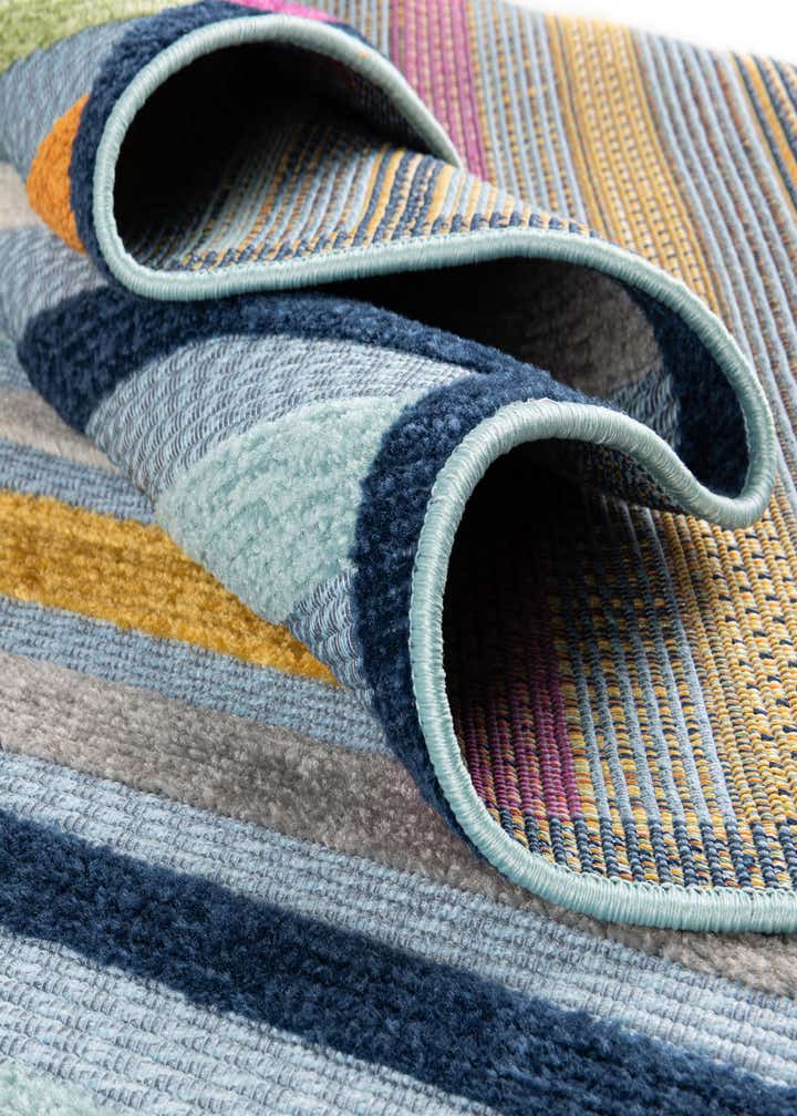 5' 3 x 5' 3 Easy-Clean Aruba Indoor / Outdoor Square Rug