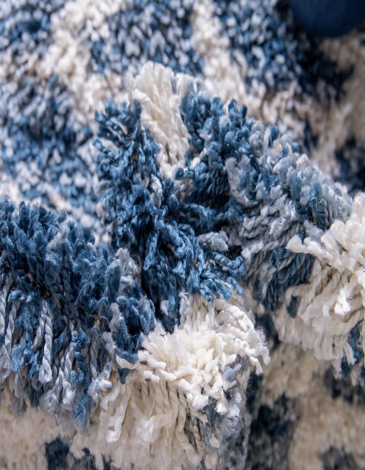 Detail image of 8' x 8' Athena Shag Square Rug