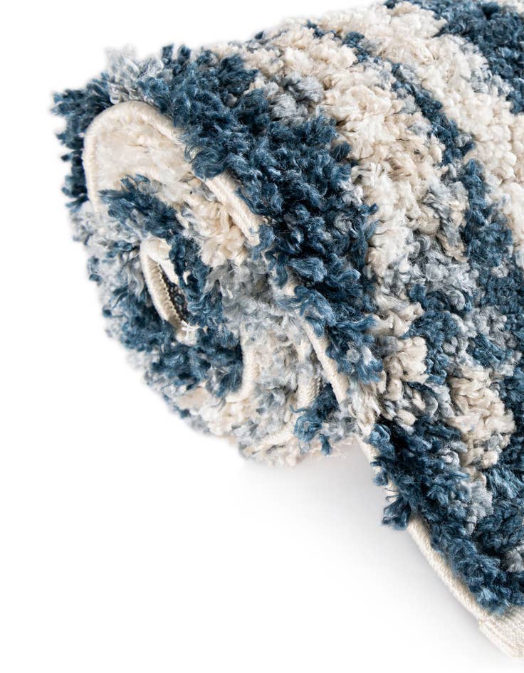 Detail image of 8' x 8' Athena Shag Square Rug