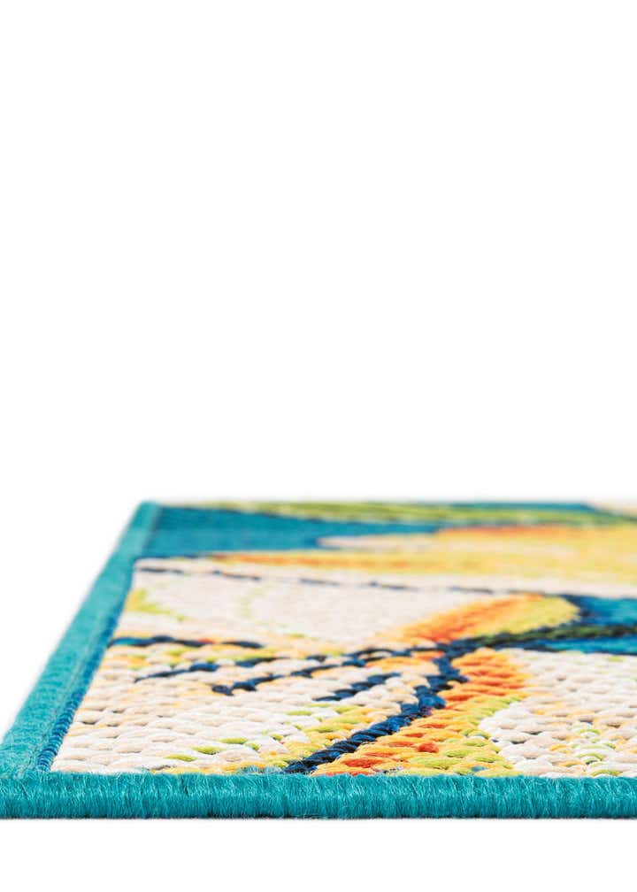 7' 10 x 7' 10 Easy-Clean Baja Indoor / Outdoor Square Rug