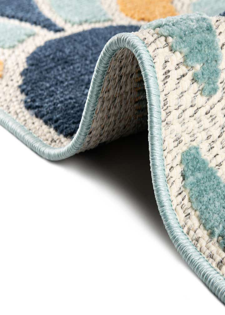 5' 3 x 5' 3 Easy-Clean Belize Indoor / Outdoor Square Rug