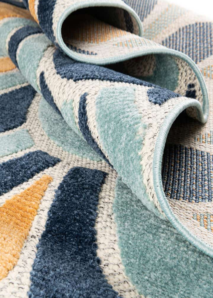 5' 3 x 5' 3 Easy-Clean Belize Indoor / Outdoor Square Rug