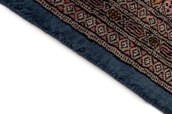 5' 10 x 6' 2 Hand Knotted Bokhara Oriental Wool Square Rug