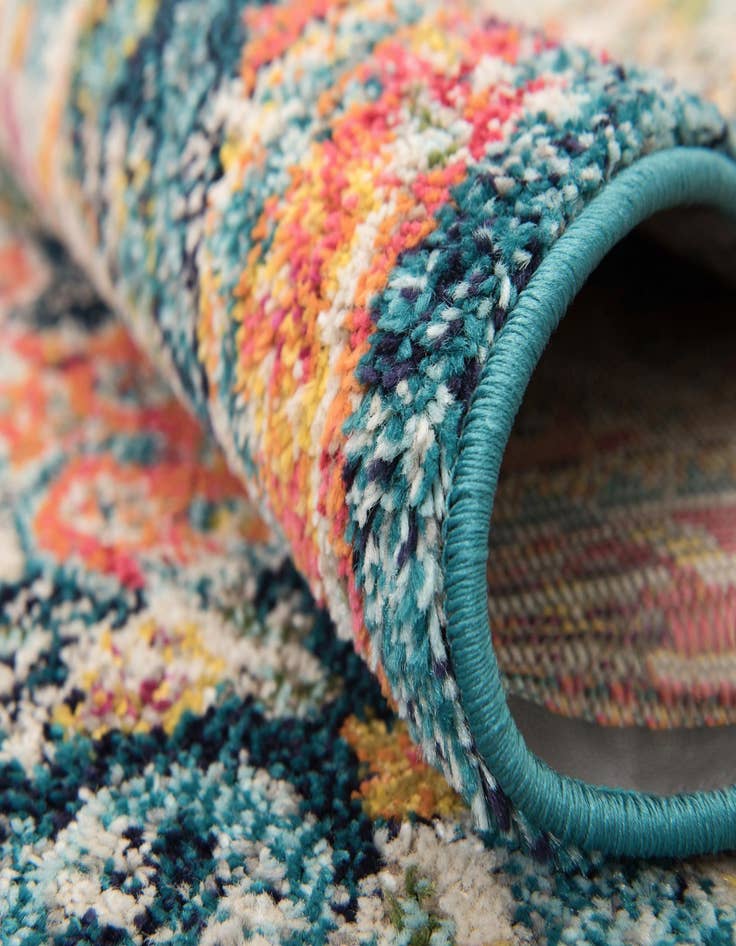 Detail image of 7' x 7' Carrington Square Rug