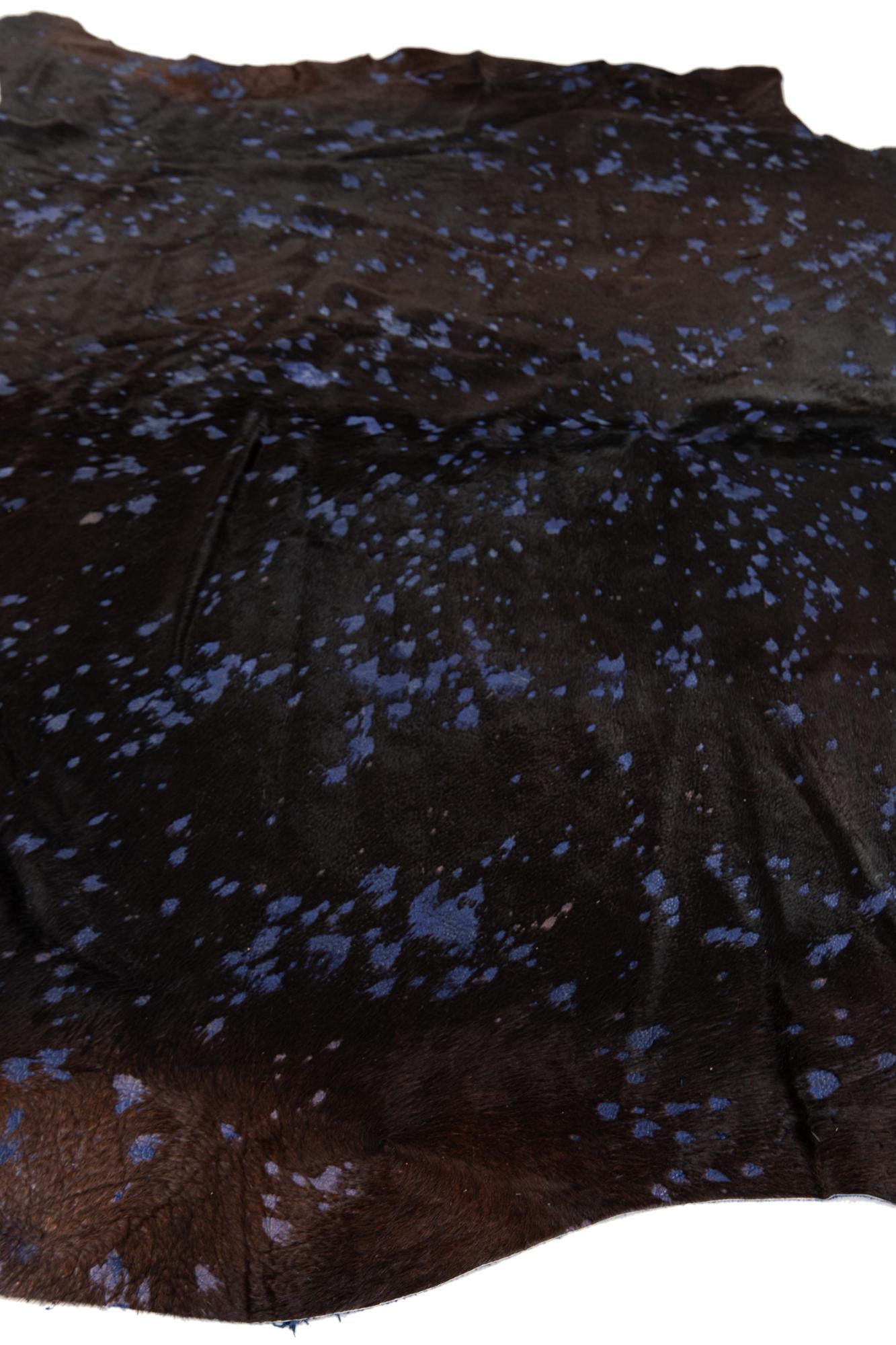 6' 5 x 6' 9 Cowhide Leather Square Rug