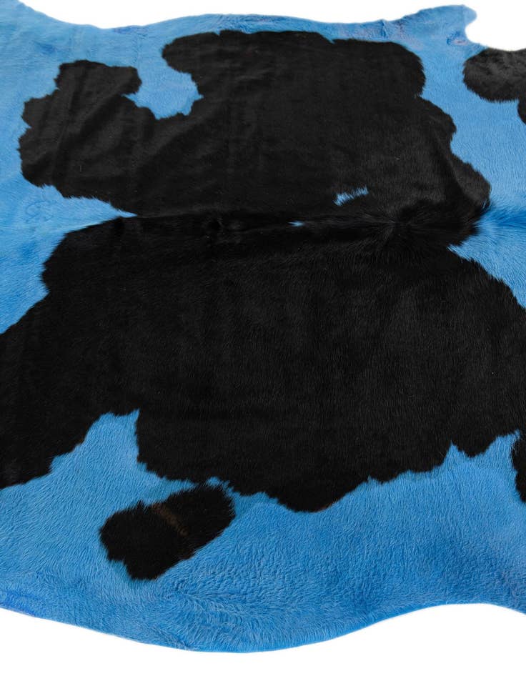 Detail image of 6' x 6' 2 Cowhide Leather Square Rug