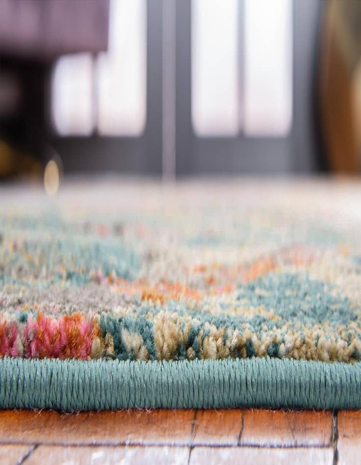 Detail image of 8' x 8' Delilah Square Rug