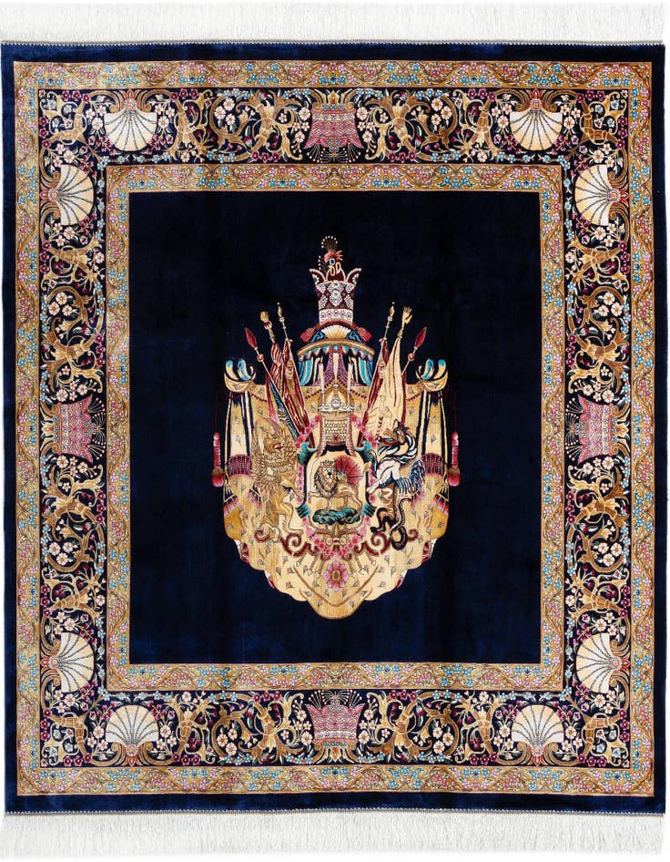 Detail image of 4' 11 x 4' 11 Ghom Design Square Rug