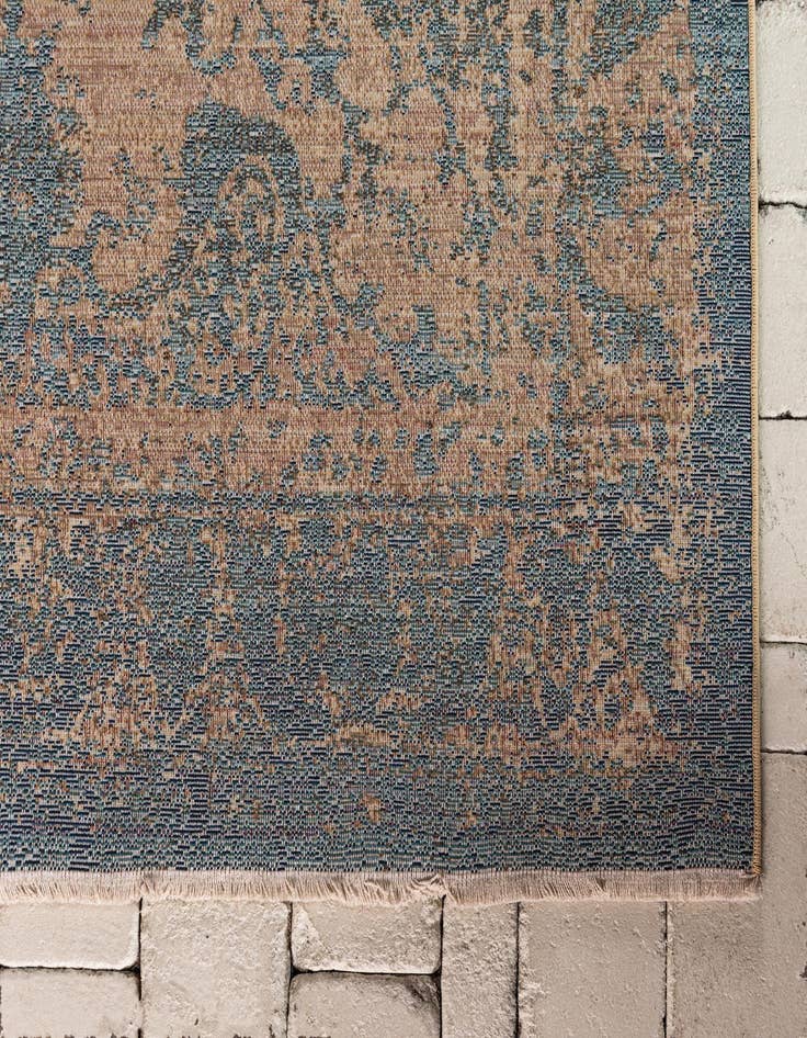 Detail image of 4' 5 x 4' 5 Graham Square Rug