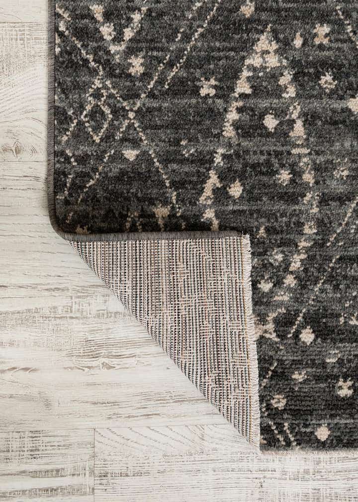 5' x 5' Grand Tradition Square Rug