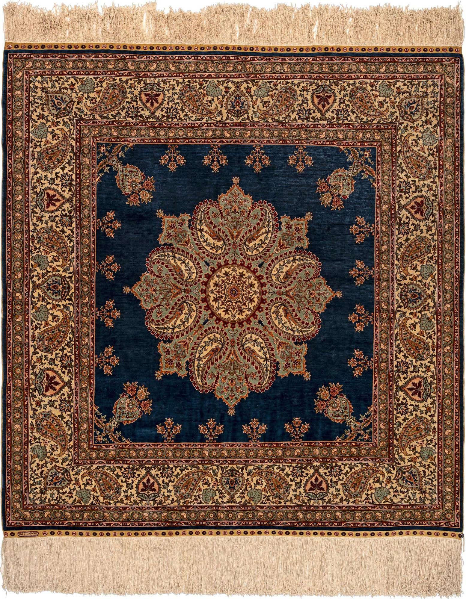 4' 9 x 4' 9 Hereke Silk Square Rug