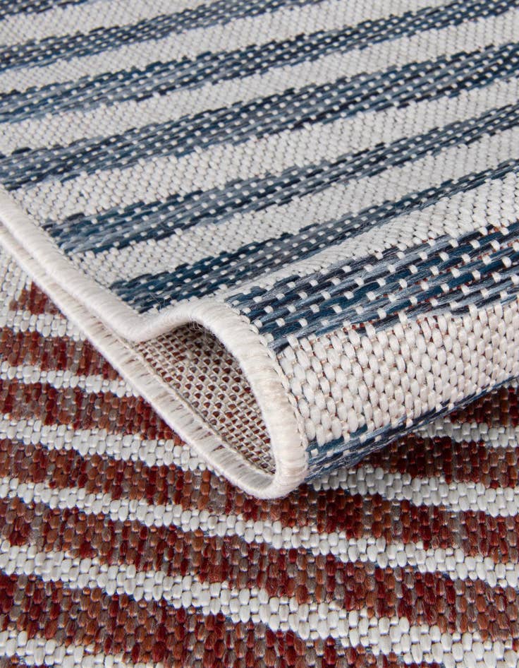 Detail image of 7' 10 x 7' 10  Washable Jill Zarin Indoor / Outdoor Square Rug