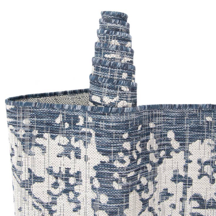 Detail image of 7' 10 x 7' 10 Easy-Clean Jill Zarin Dubai Indoor / Outdoor Square Rug