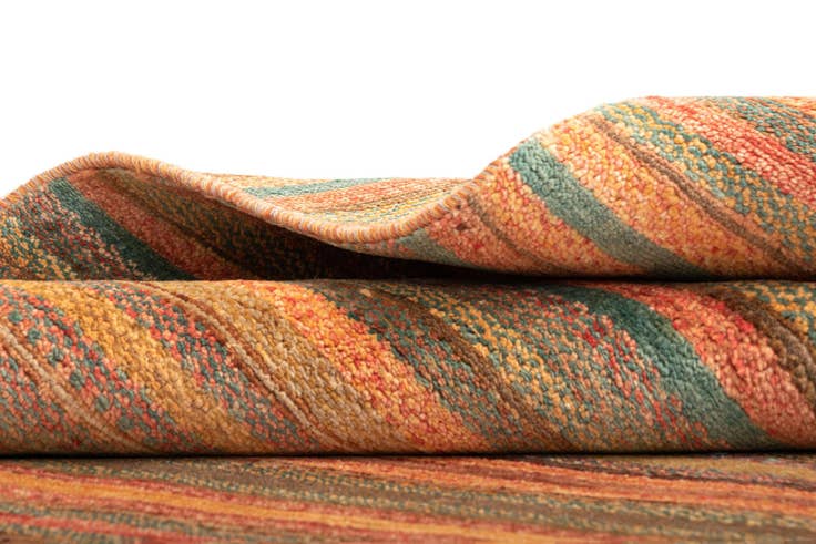 Detail image of 4' x 4' 8 Juma Wool Square Rug