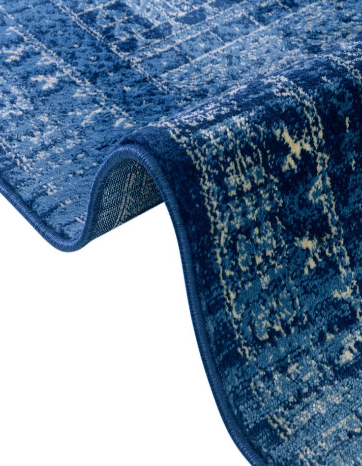 Detail image of 7' 10 x 7' 10 Kennedy Square Rug