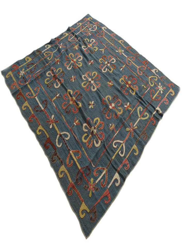 Detail image of 6' 6 x 6' 8 Hand Woven Kilim Suzani Wool Square Rug