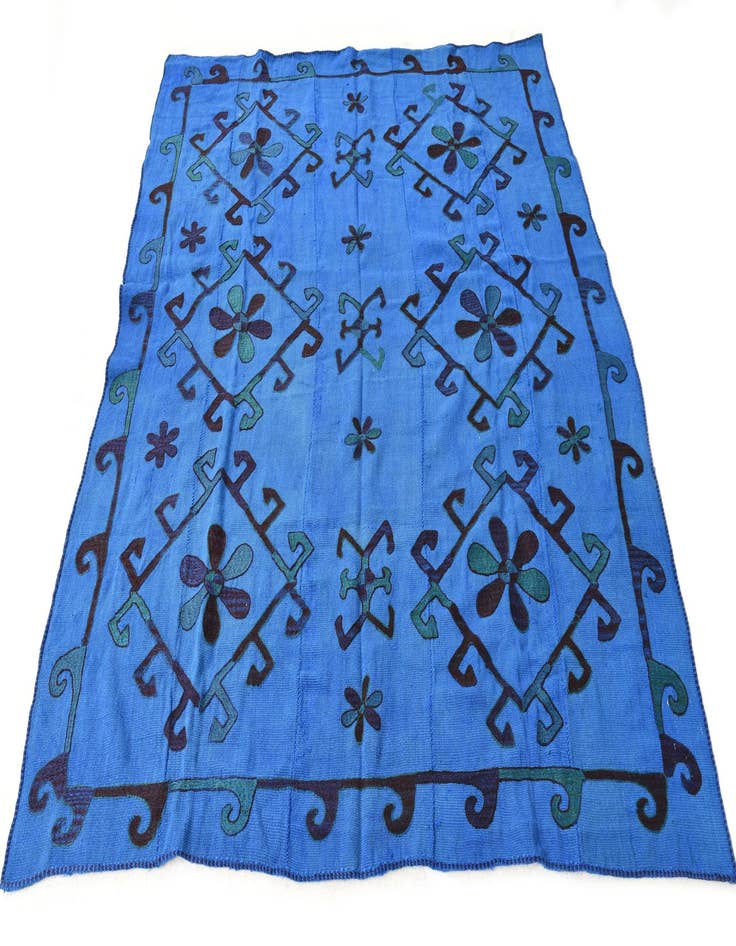 Detail image of 6' x 6' 9  Hand Woven Kilim Suzani Wool Square Rug