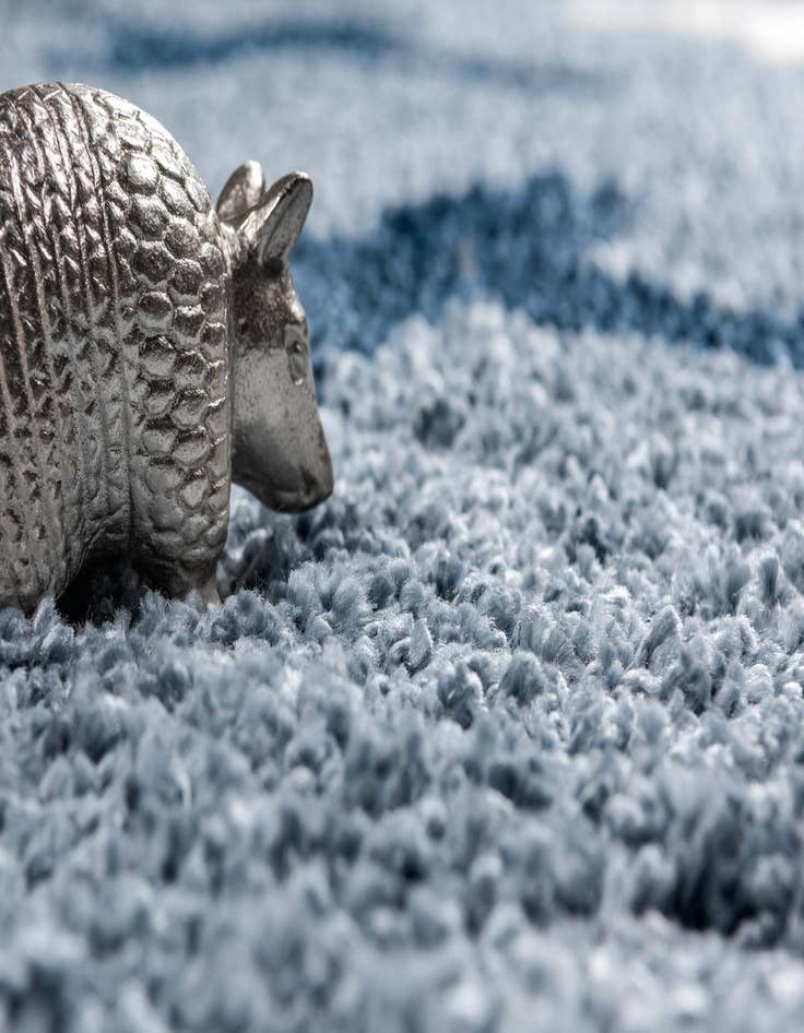 Detail image of 8' x 8' Lagom Shag Square Rug