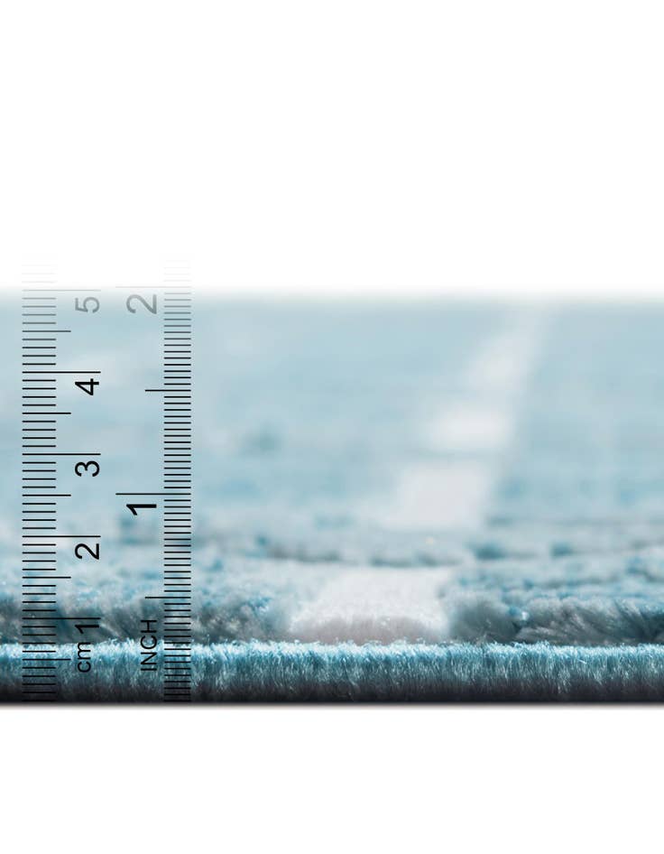 Detail image of 5' 3 x 5' 3 Lattice Trellis Square Rug