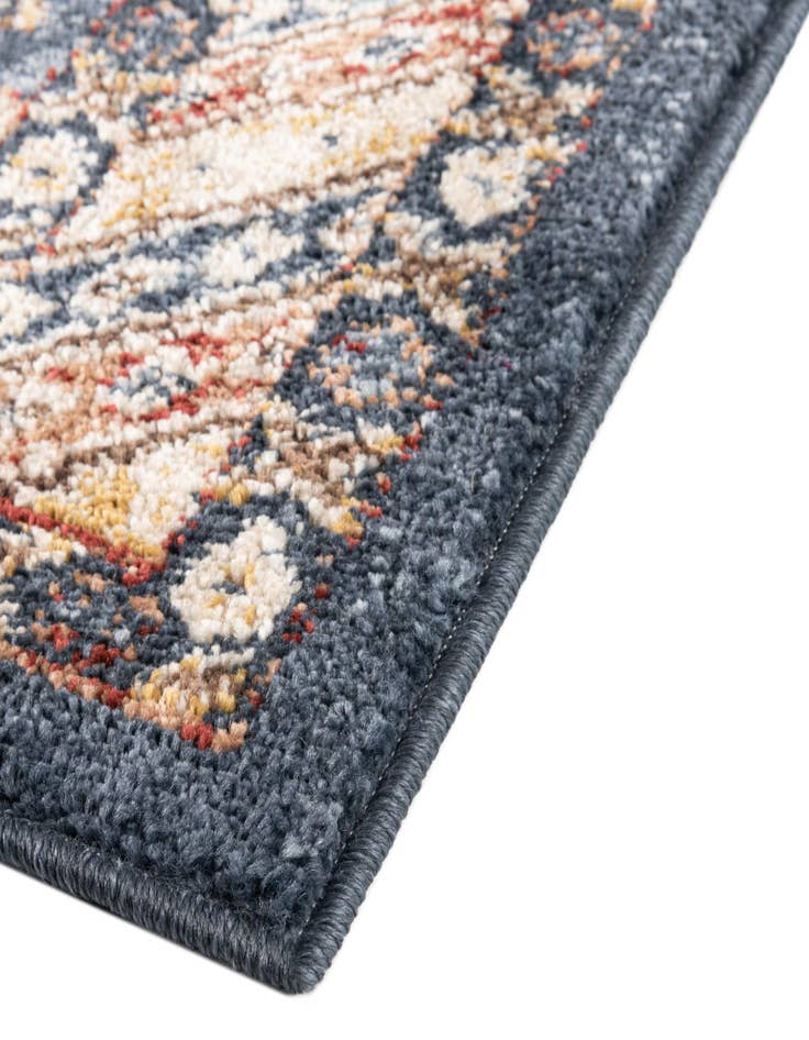 Detail image of 3' x 3' Lexington Square Rug