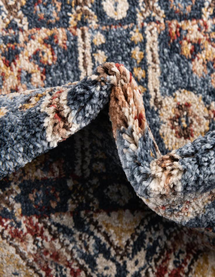 Detail image of 3' x 3' Lexington Square Rug