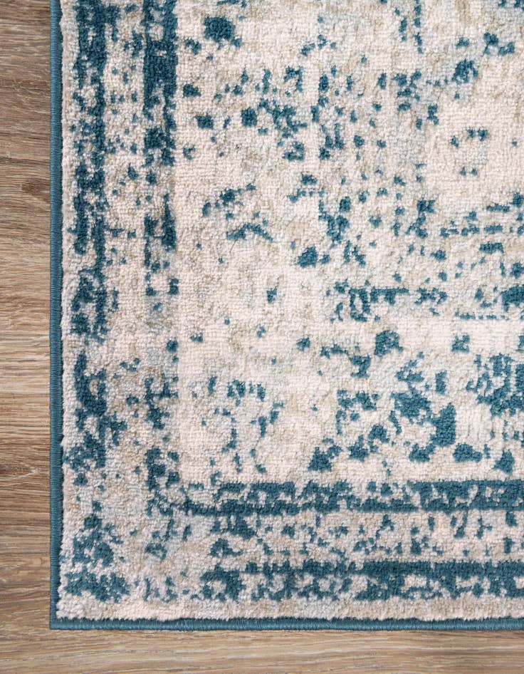 Detail image of 3' x 3' Monte Carlo Square Rug