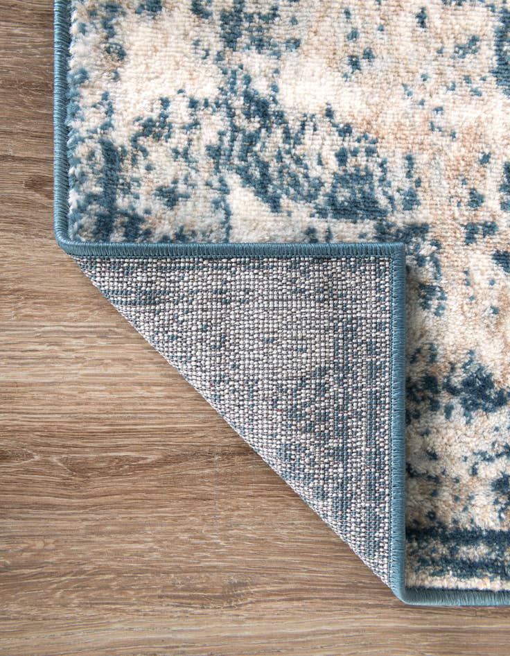 Detail image of 13' x 13' Monte Carlo Square Rug