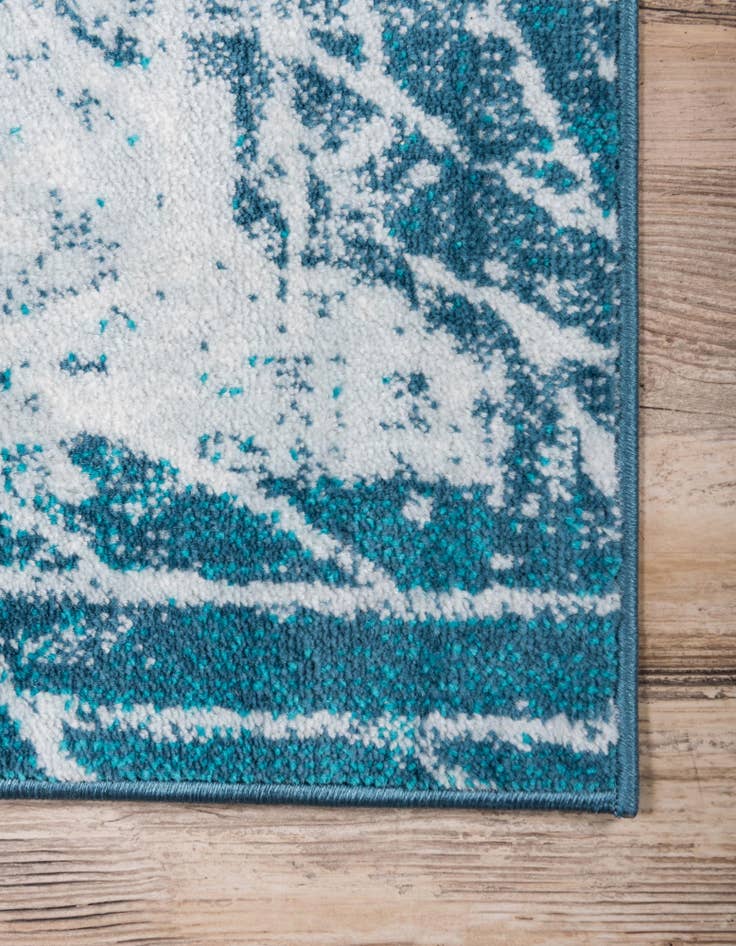 Detail image of 6' x 6' Monte Carlo Square Rug