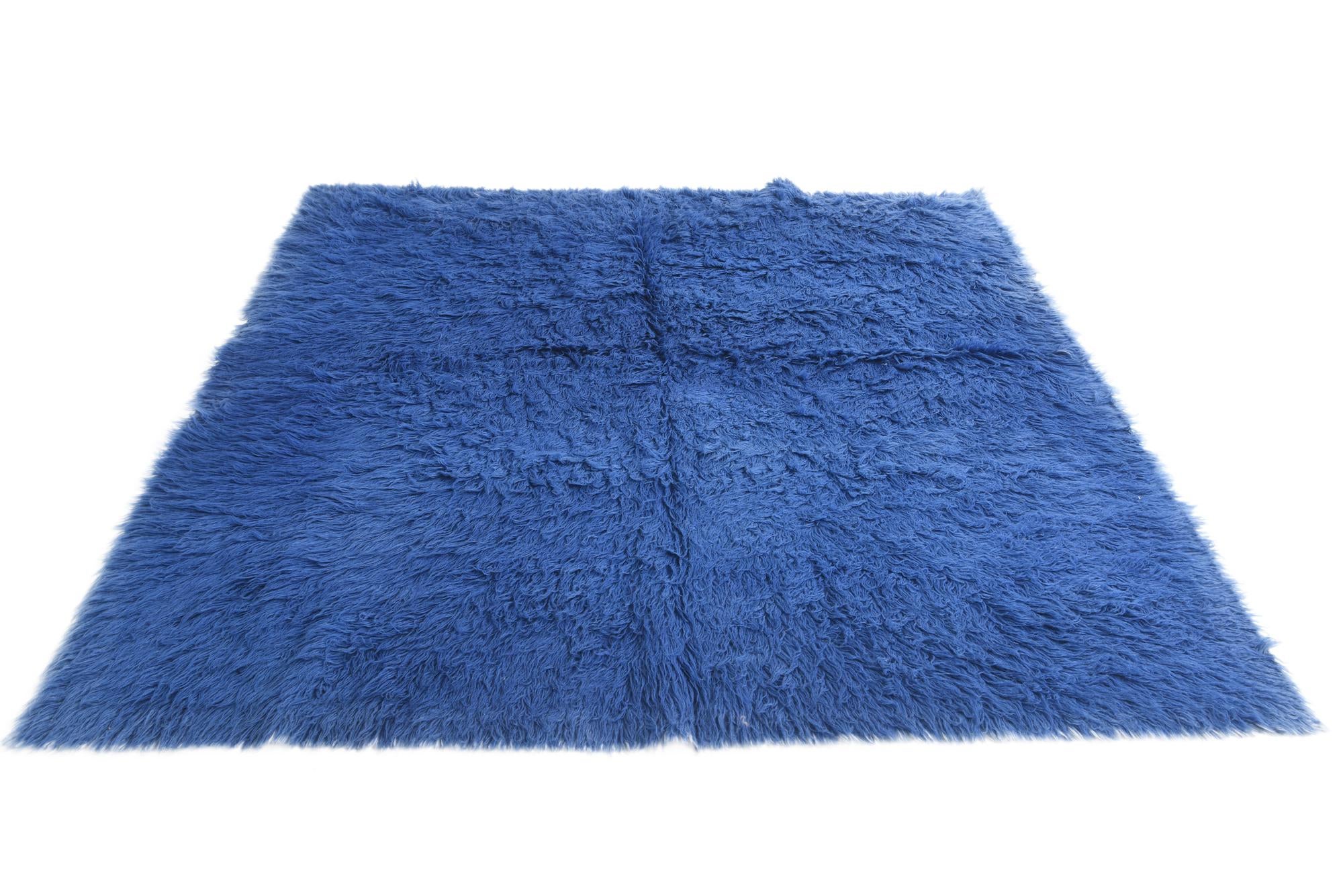6' 9 x 6' 9 Hand Knotted Moroccan Wool Square Rug