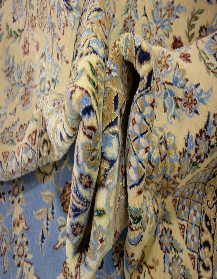 Detail image of 9' 11 x 10' 4 Hand Knotted Nain Persian Square Rug