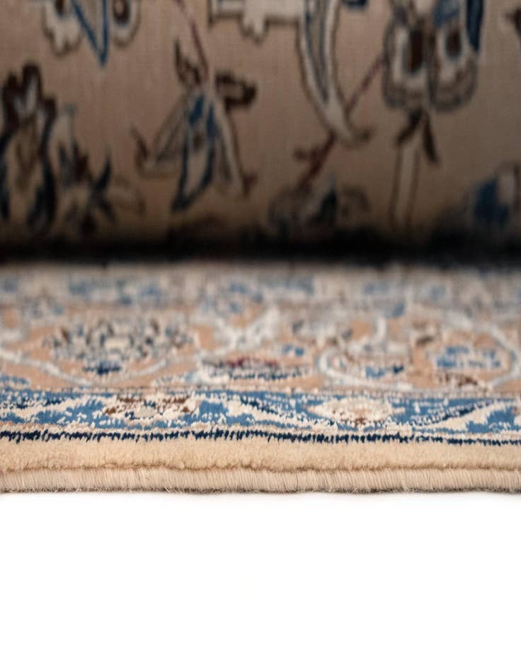 Detail image of 16' 5 x 16' 6 Hand Knotted Nain Persian Square Rug