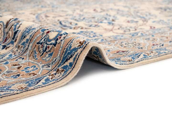 16' 5 x 16' 6 Hand Knotted Nain Persian Square Rug