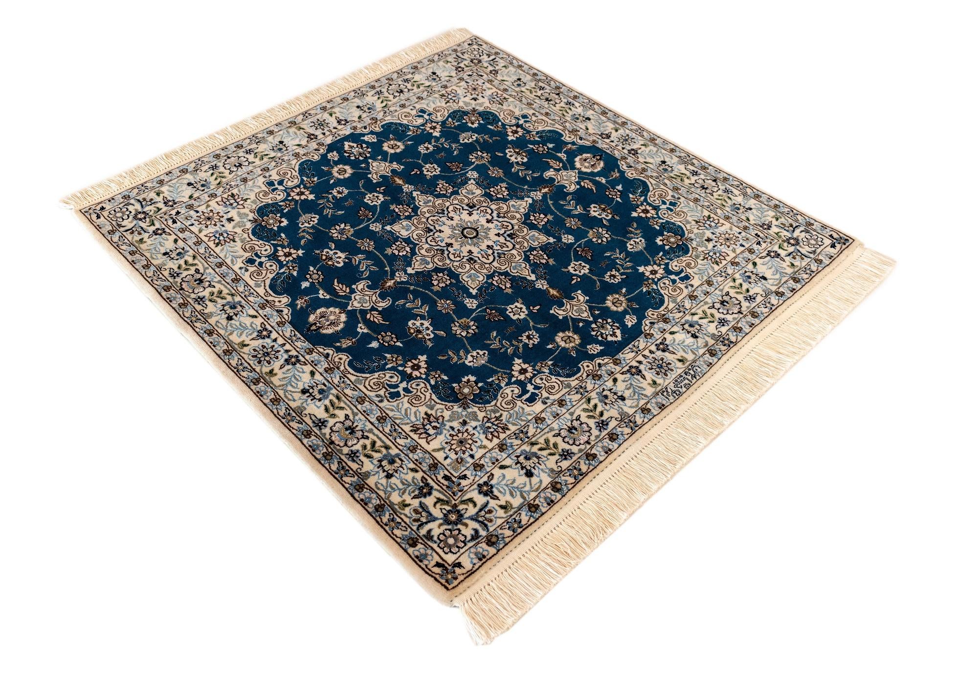 3' 6 x 3' 6 Nain Square Rug