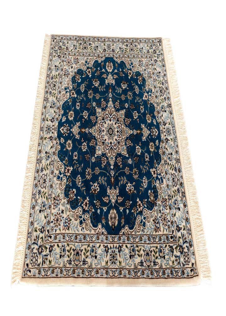 3' 6 x 3' 6 Nain Square Rug