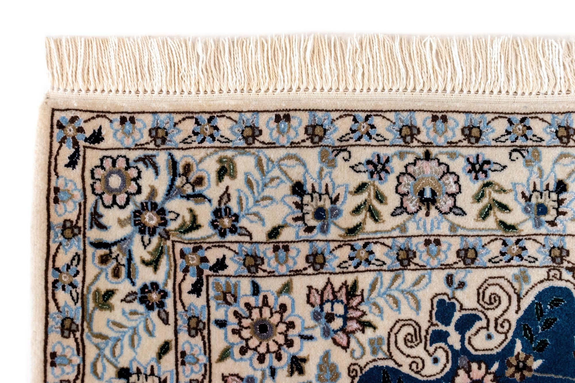 3' 6 x 3' 6 Nain Square Rug
