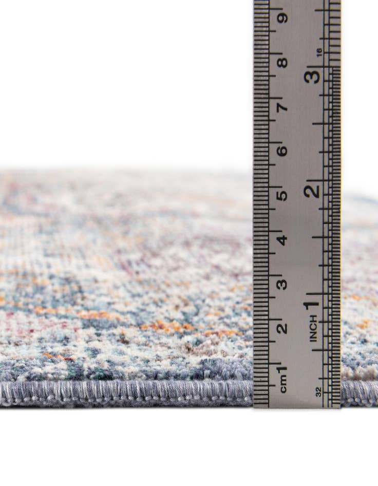 Detail image of 4' x 4' Noble Square Rug