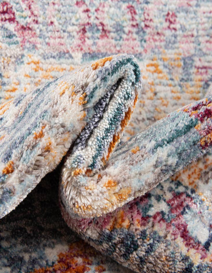 Detail image of 4' x 4' Noble Square Rug