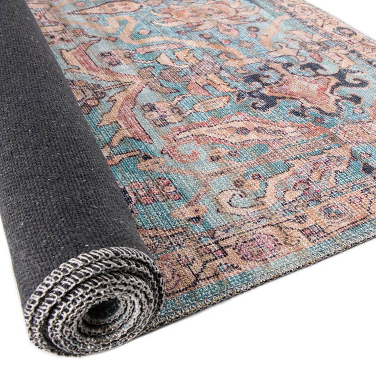 Detail image of 7' 3 x 7' 3 Washable Nostalgia Square Rug