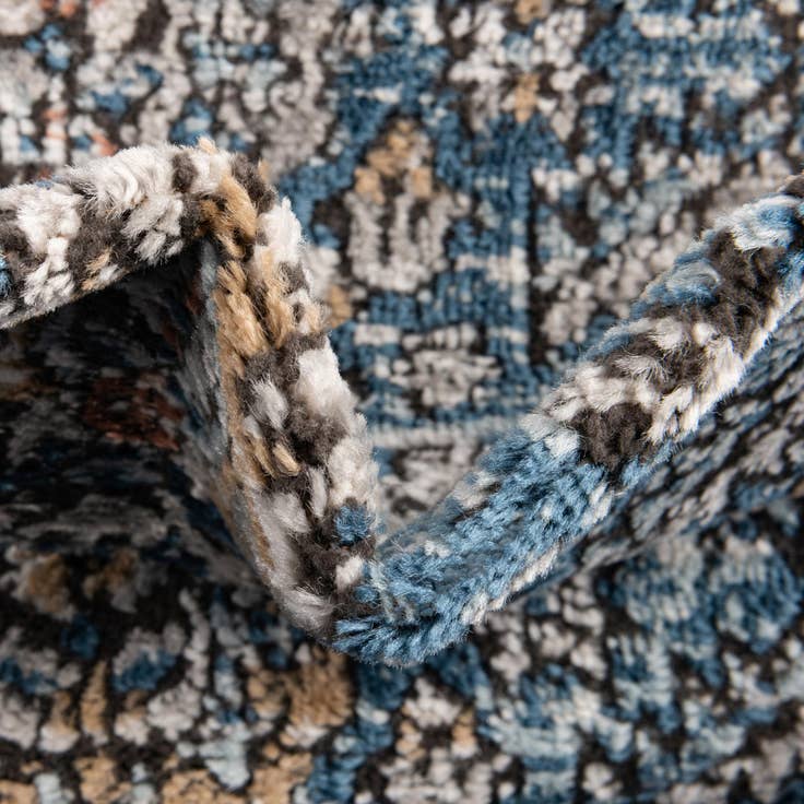 Detail image of 8' x 8' Nyla Square Rug