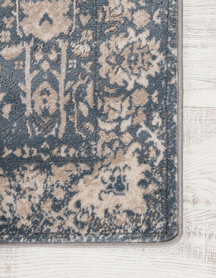 Detail image of 10' x 10' Oregon Square Rug
