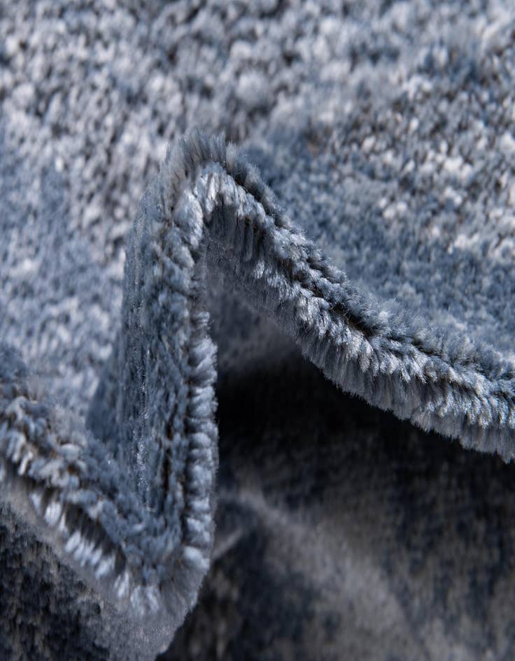 Detail image of 4' x 4' Oregon Square Rug