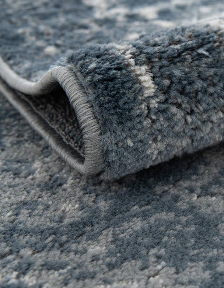 Detail image of 7' 10 x 7' 10 Oregon Square Rug