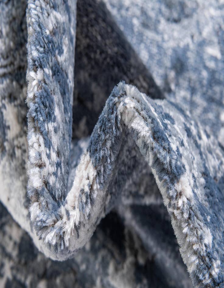 Detail image of 7' 10 x 7' 10 Oregon Square Rug