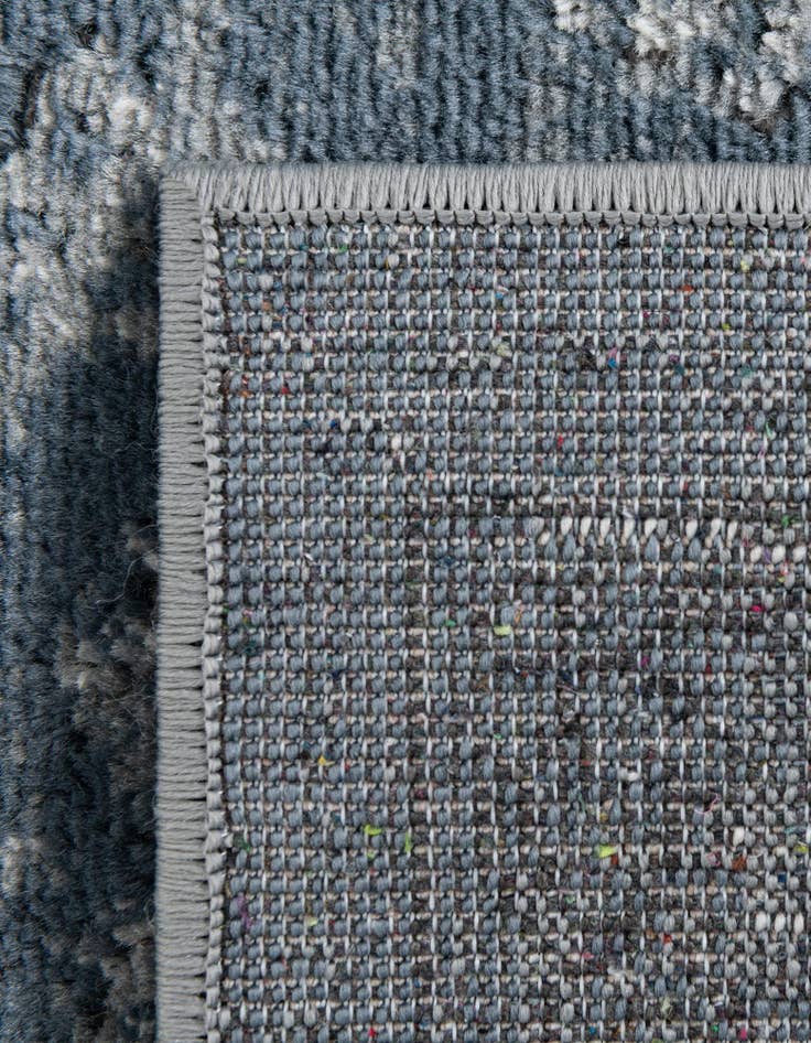 Detail image of 7' 10 x 7' 10 Oregon Square Rug