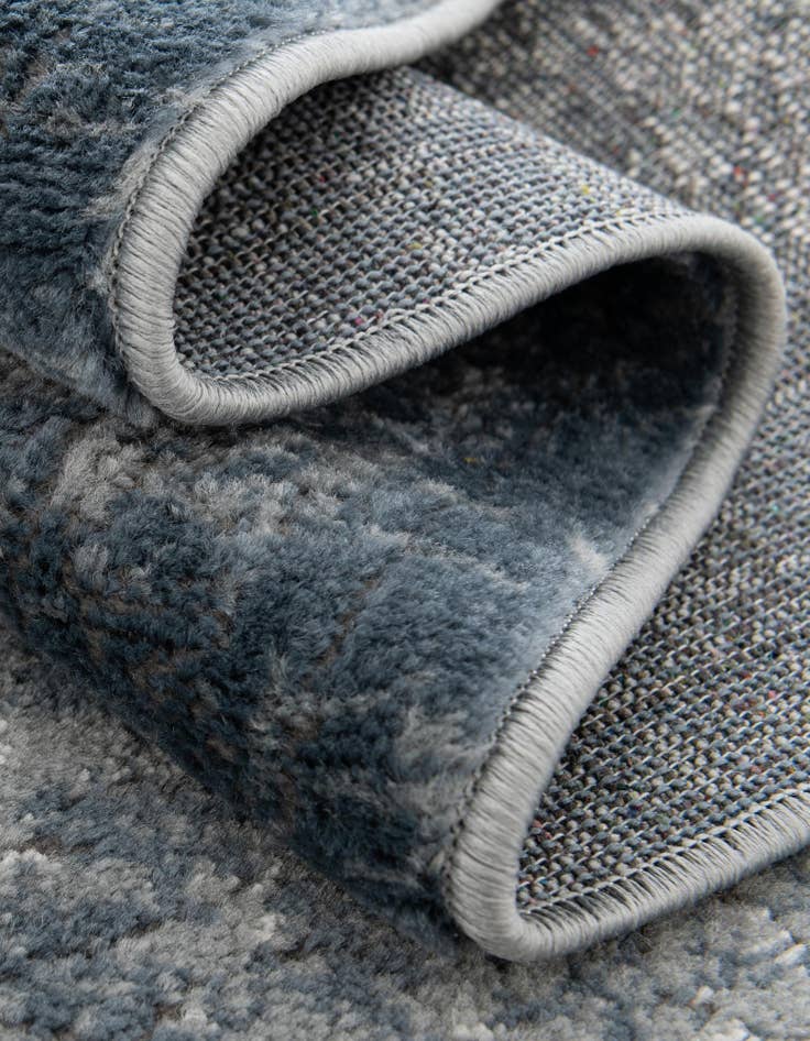 Detail image of 7' 10 x 7' 10 Oregon Square Rug