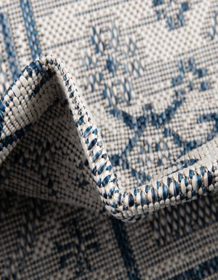 Detail image of 10' x 10' Easy-Clean Aztec Indoor / Outdoor Square Rug