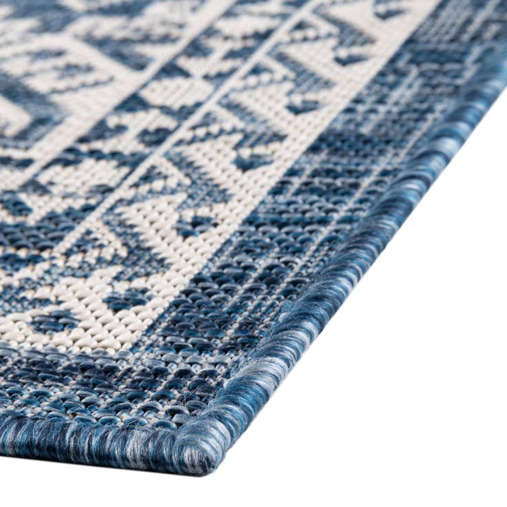 Detail image of 10' x 10' Easy-Clean Aztec Indoor / Outdoor Square Rug