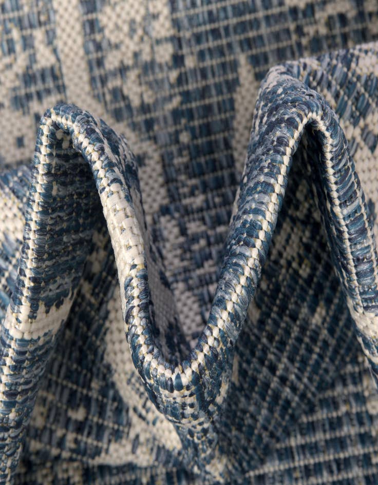 Detail image of 10' 8 x 10' 8 Easy-Clean Bohemian Indoor / Outdoor Square Rug