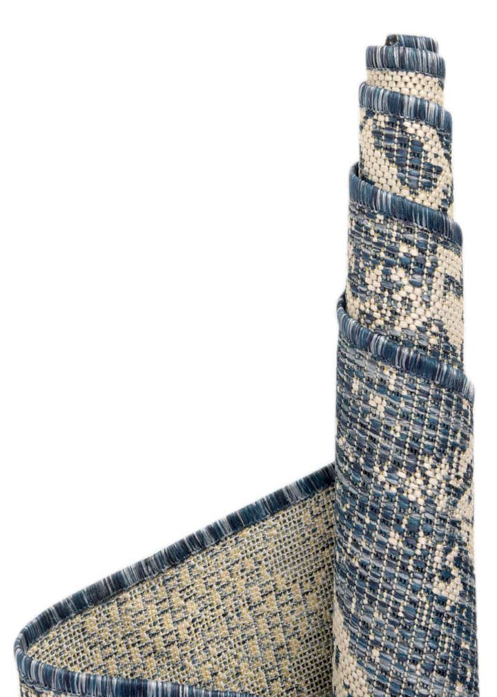 10' 8 x 10' 8 Easy-Clean Bohemian Indoor / Outdoor Square Rug