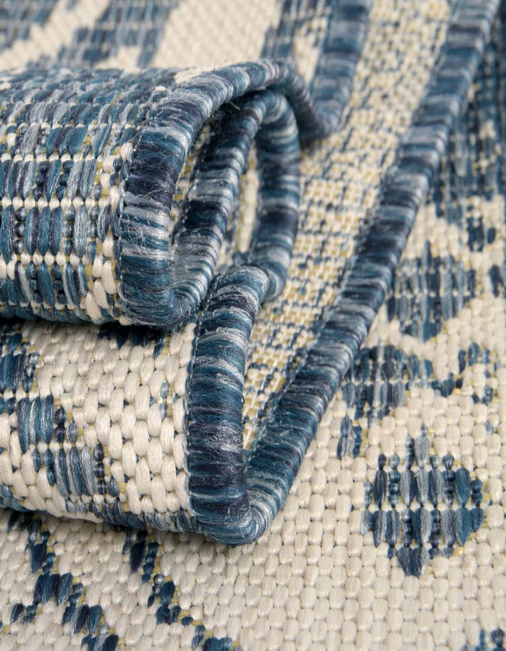 Detail image of 10' 8 x 10' 8 Easy-Clean Bohemian Indoor / Outdoor Square Rug